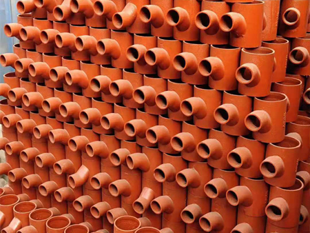 灵台寒露时节，金利建材助您构建坚固排水系统